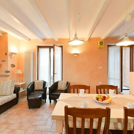 Holiday home Lulu Baveno